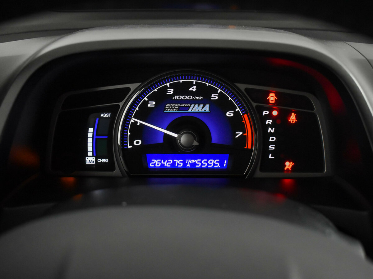 Honda Civic Hybrid VIII Рестайлинг, 2009 Фото №16