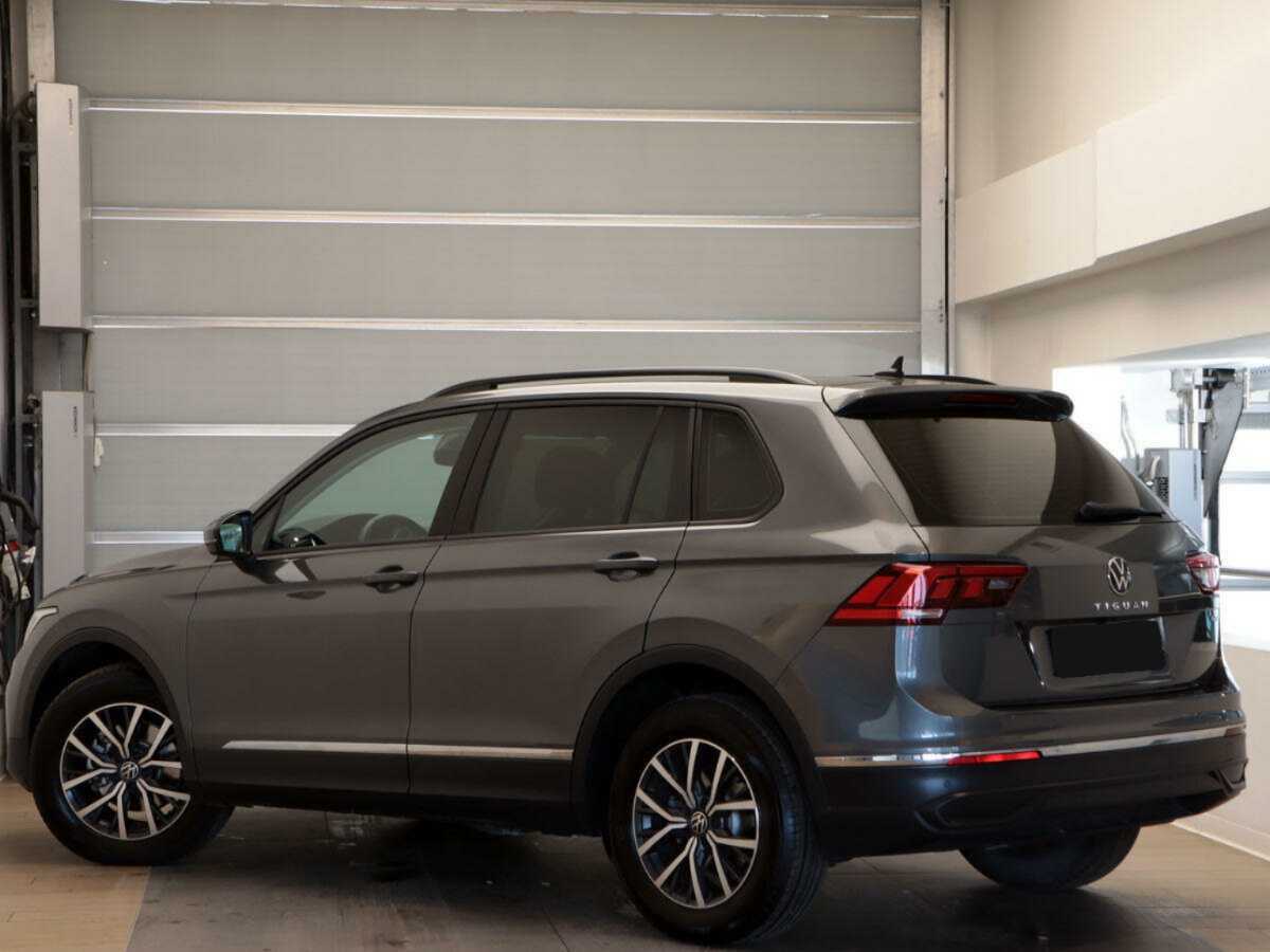 Volkswagen Tiguan, 2022 Фото №6