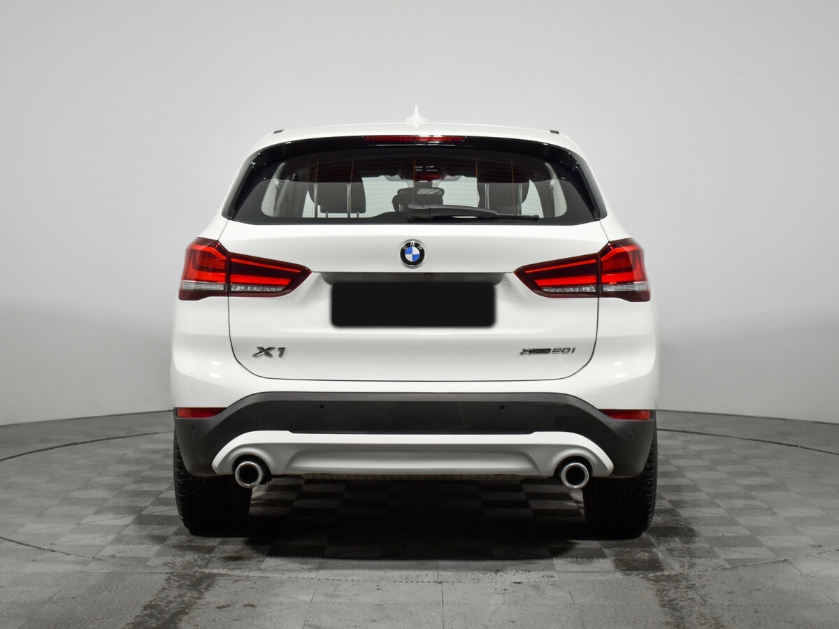 BMW X1 20i xDrive II (F48) Рестайлинг, 2021 Фото №5