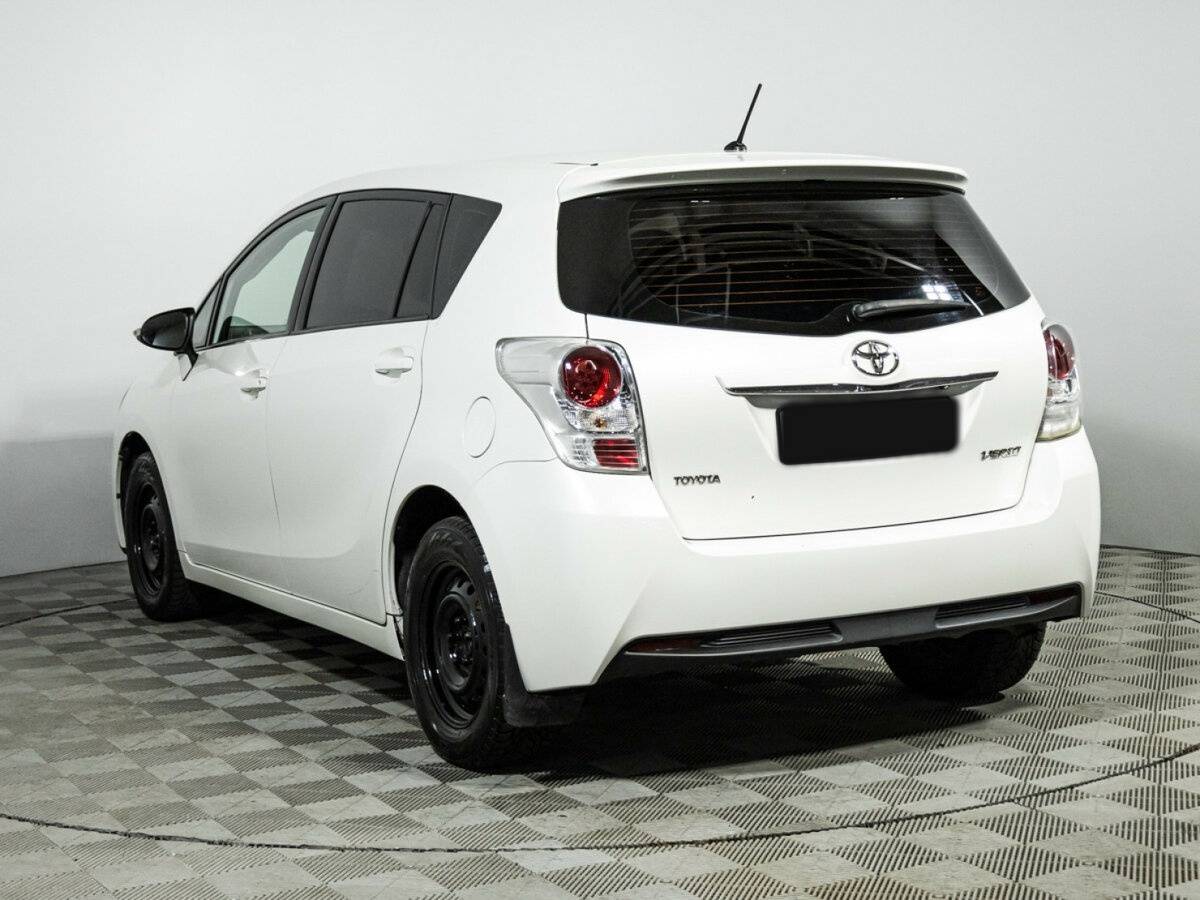 Toyota Verso I Рестайлинг, 2013 Фото №7