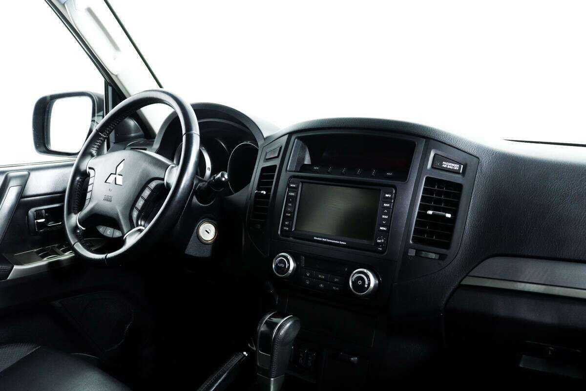 Mitsubishi Pajero, 2011 Фото №8
