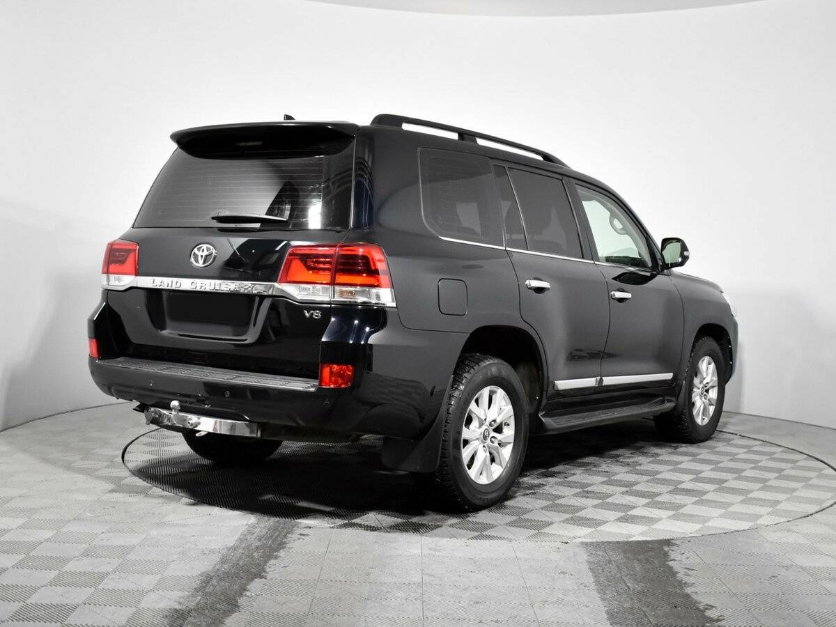 Toyota Land Cruiser 200 Series Рестайлинг 2, 2015 Фото №4