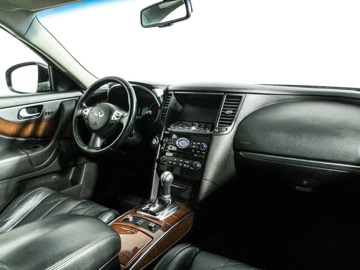 Infiniti QX70, 2014 Фото №9