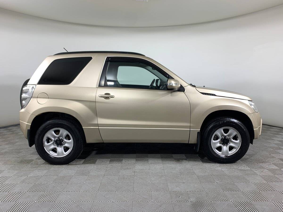 Suzuki Grand Vitara, 2010 Фото №4