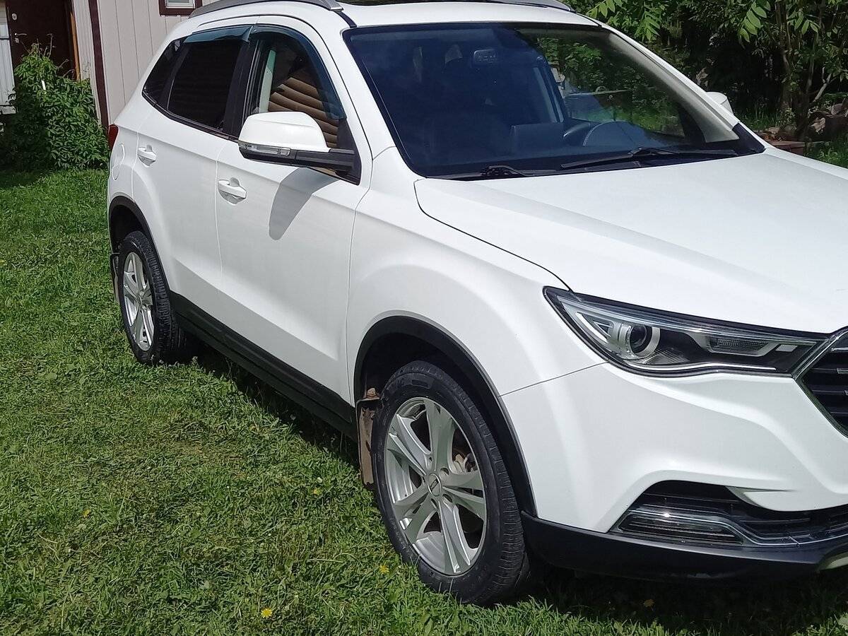 FAW Besturn X40, 2019 Фото №8