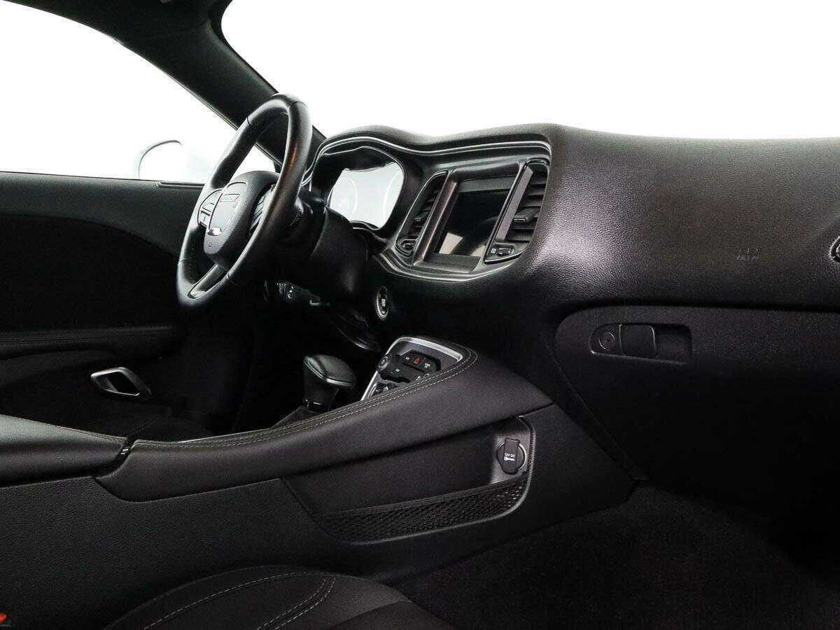Dodge Challenger, 2019 Фото №7