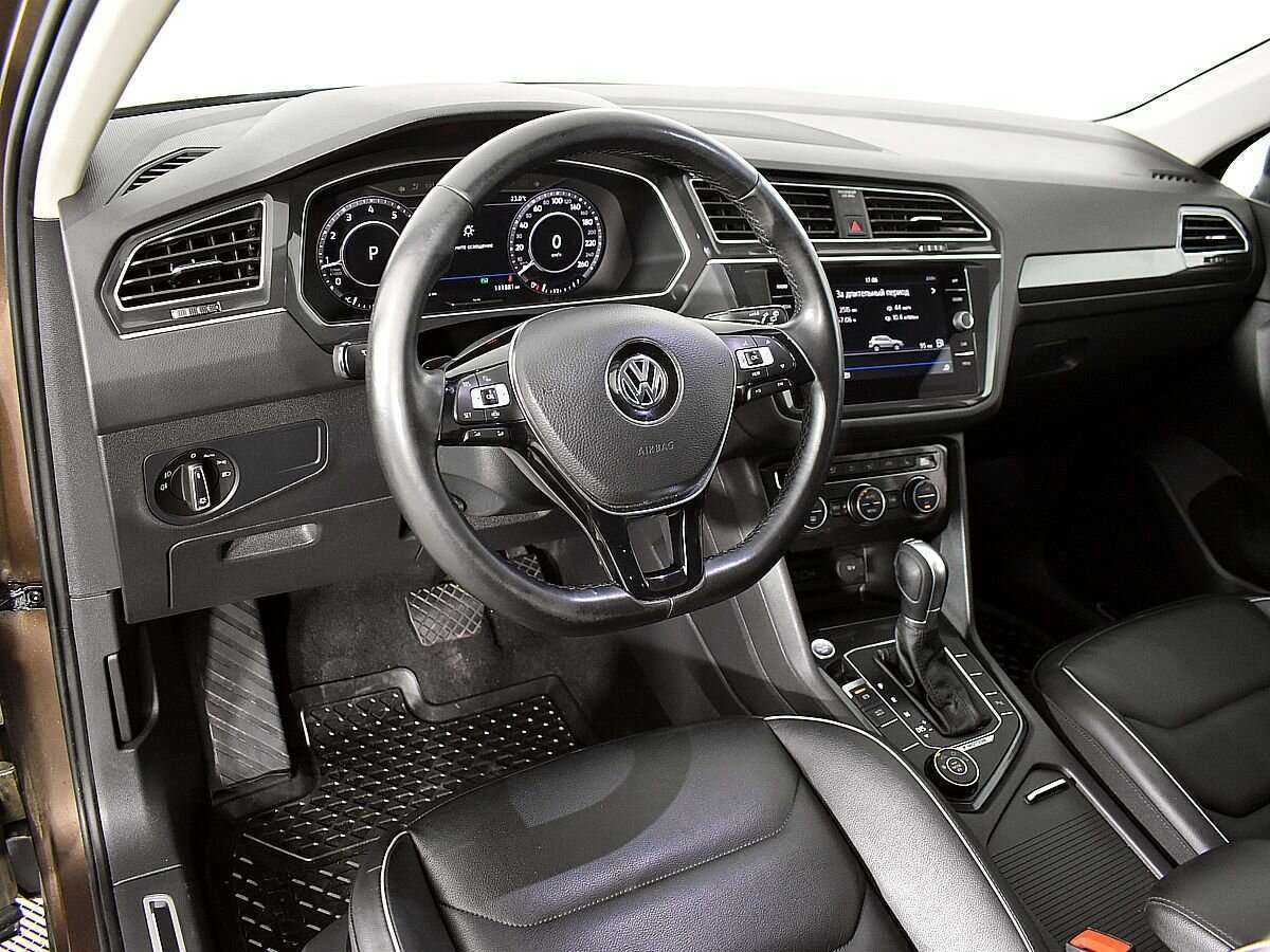 Volkswagen Tiguan, 2018 Фото №7