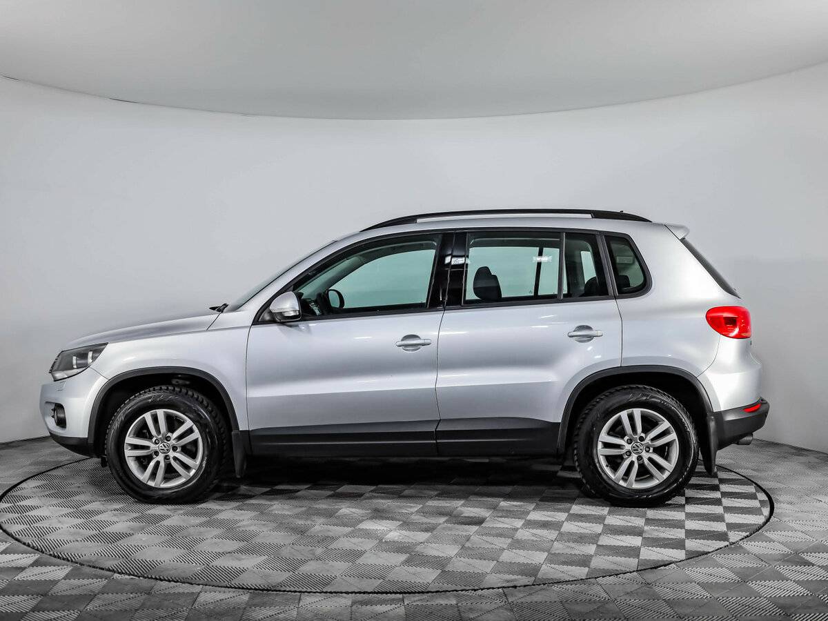 Volkswagen Tiguan I Рестайлинг, 2011 Фото №8
