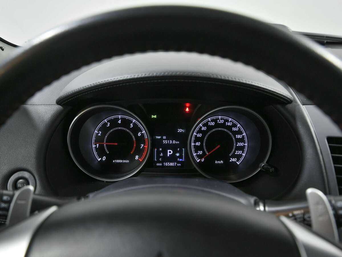 Mitsubishi Outlander, 2011 Фото №7