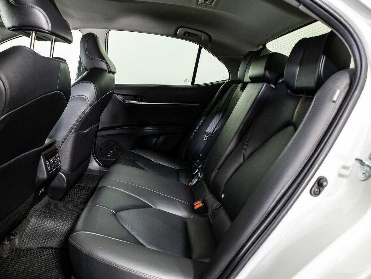 Toyota Camry, 2020 Фото №10