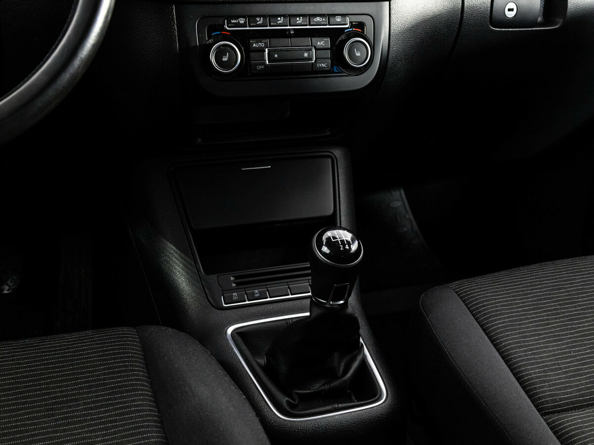 Volkswagen Tiguan I Рестайлинг, 2014 Фото №9