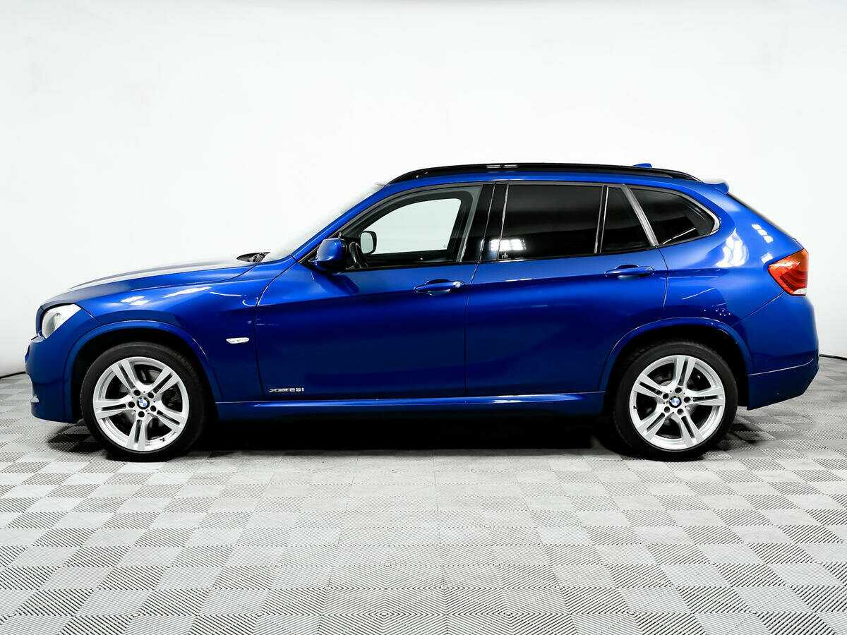 BMW X1 28i, 2011 Фото №8