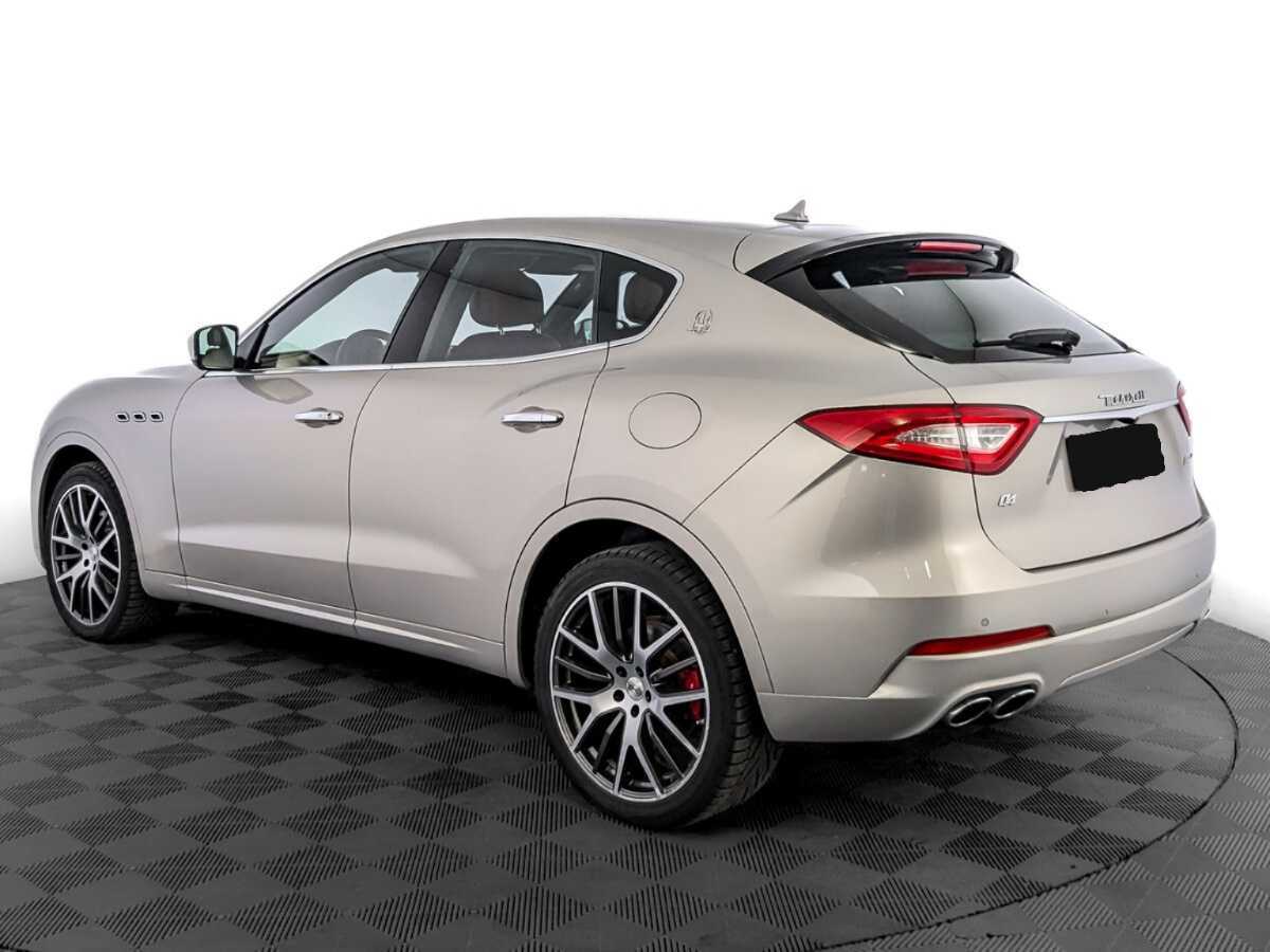 Maserati Levante Diesel, 2017 Фото №7