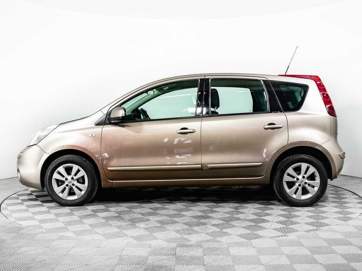 Nissan Note, 2011 Фото №8