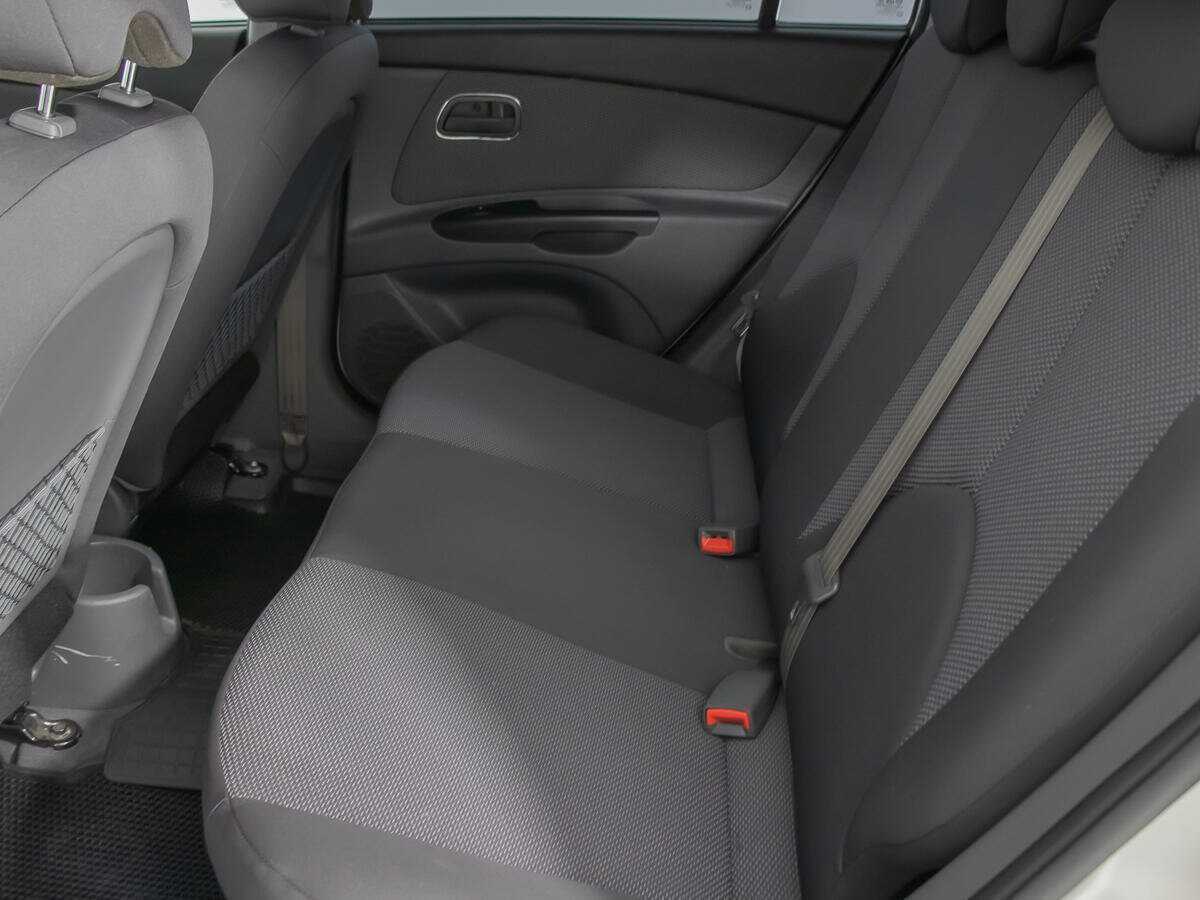 Kia Rio, 2011 Фото №11