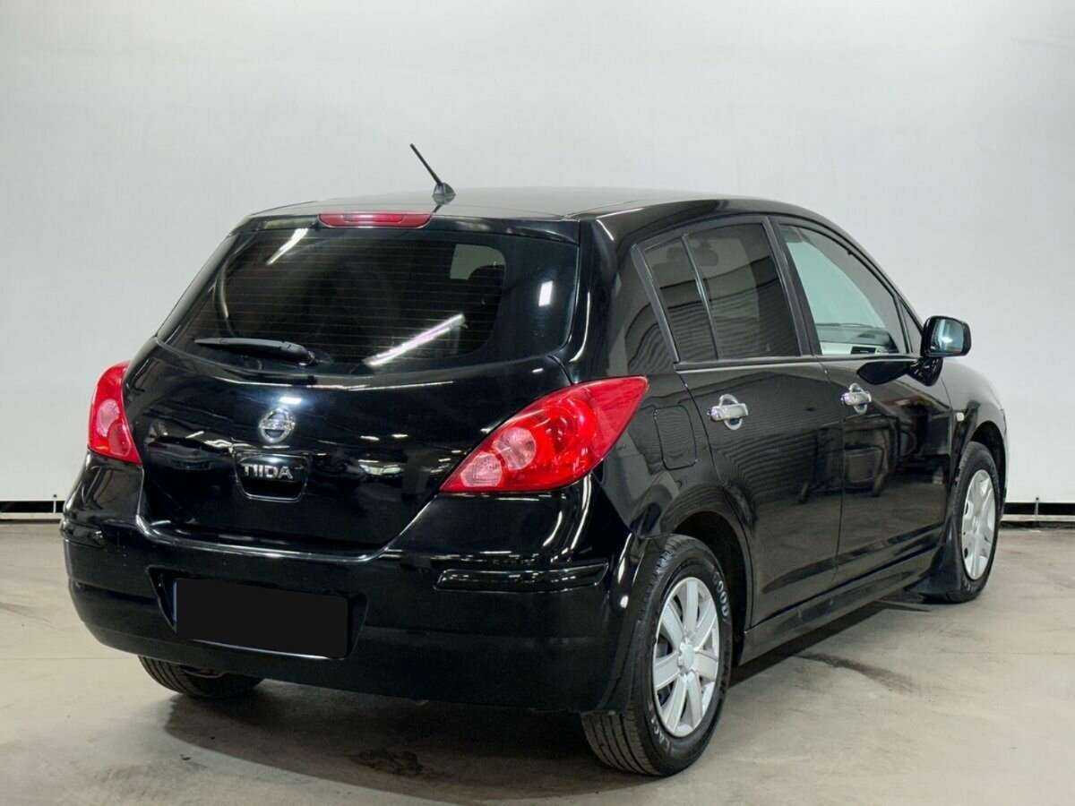 Nissan Tiida, 2010 Фото №5