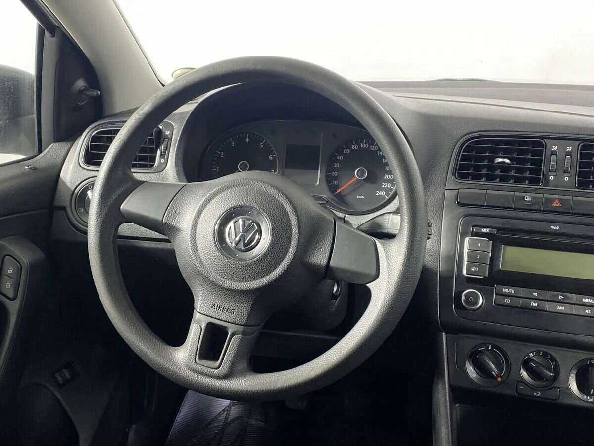 Volkswagen Polo, 2011 Фото №11