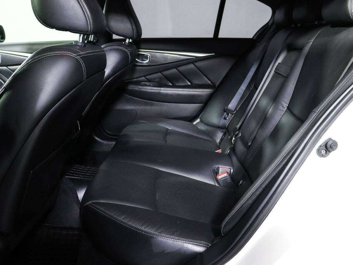 Infiniti Q50, 2017 Фото №7