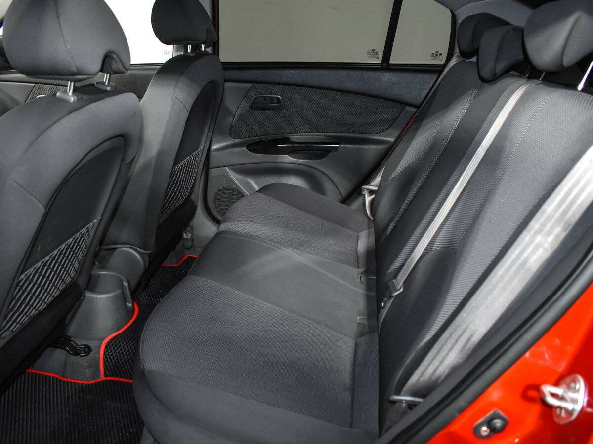 Kia Rio, 2010 Фото №11