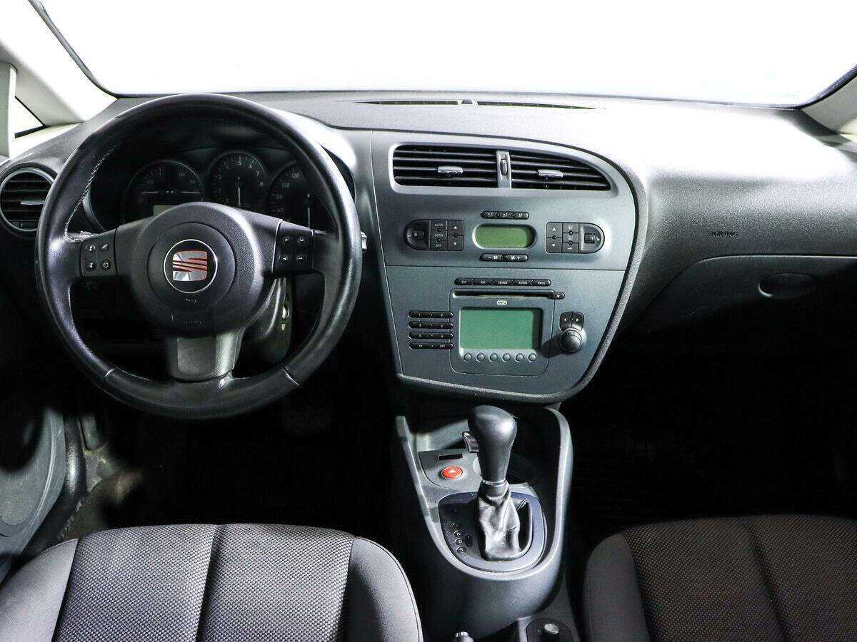 SEAT Leon, 2009 Фото №10