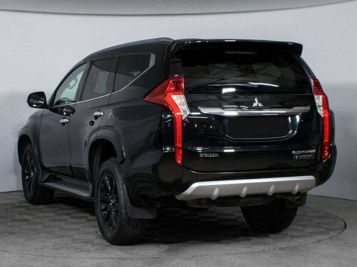 Mitsubishi Pajero Sport, 2019 Фото №7