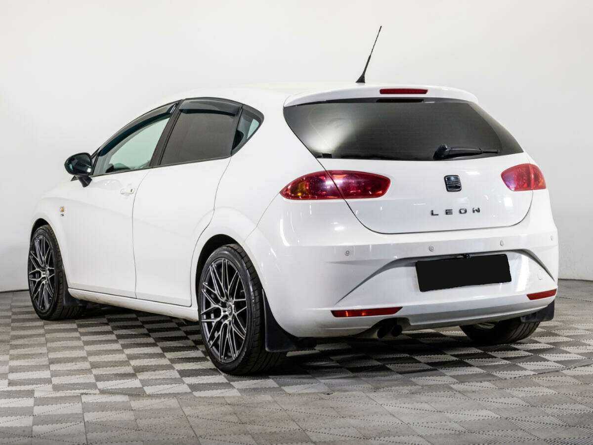 SEAT Leon, 2011 Фото №7