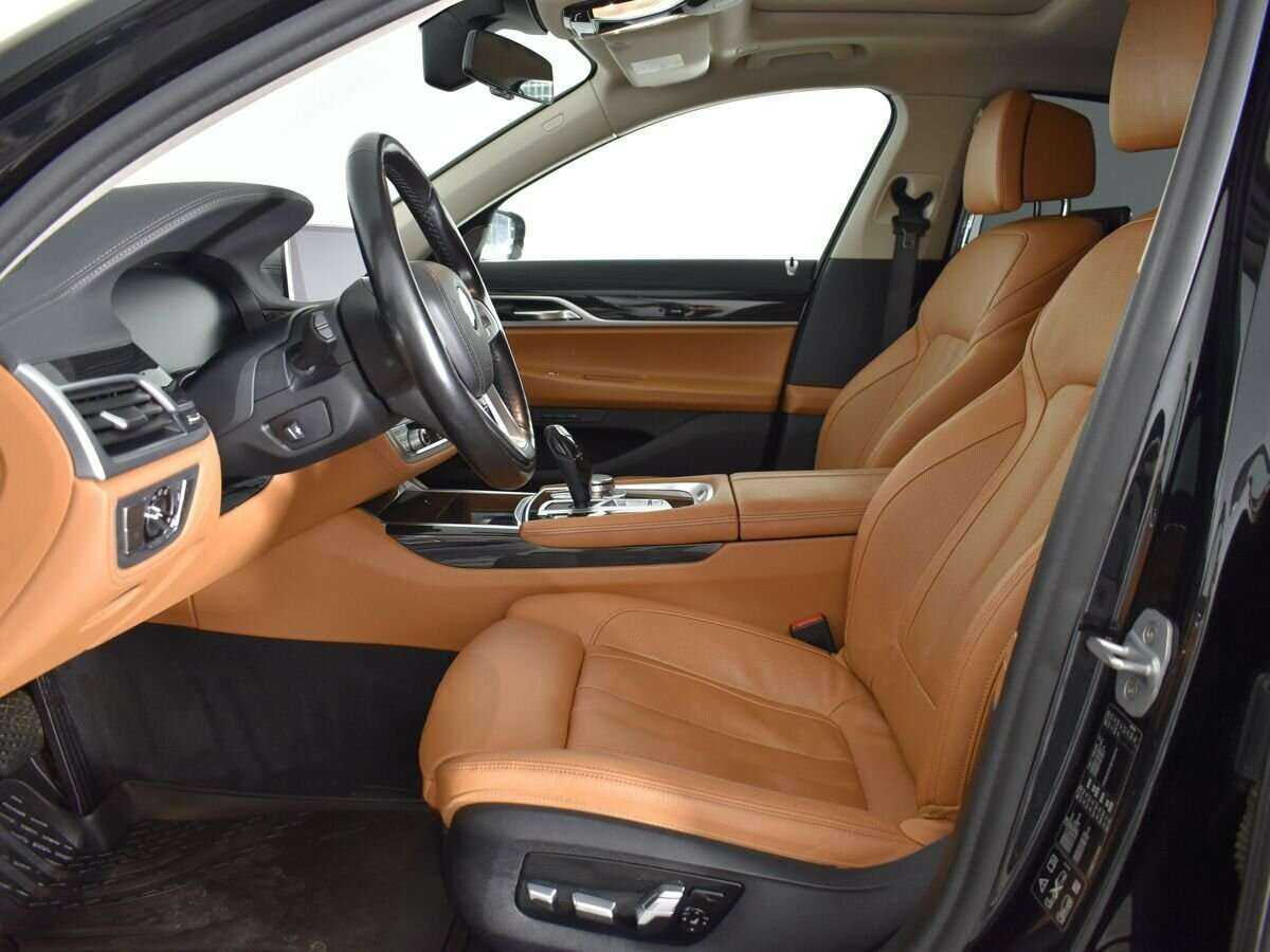 BMW 7 серии Long 730Ld xDrive, 2020 Фото №8