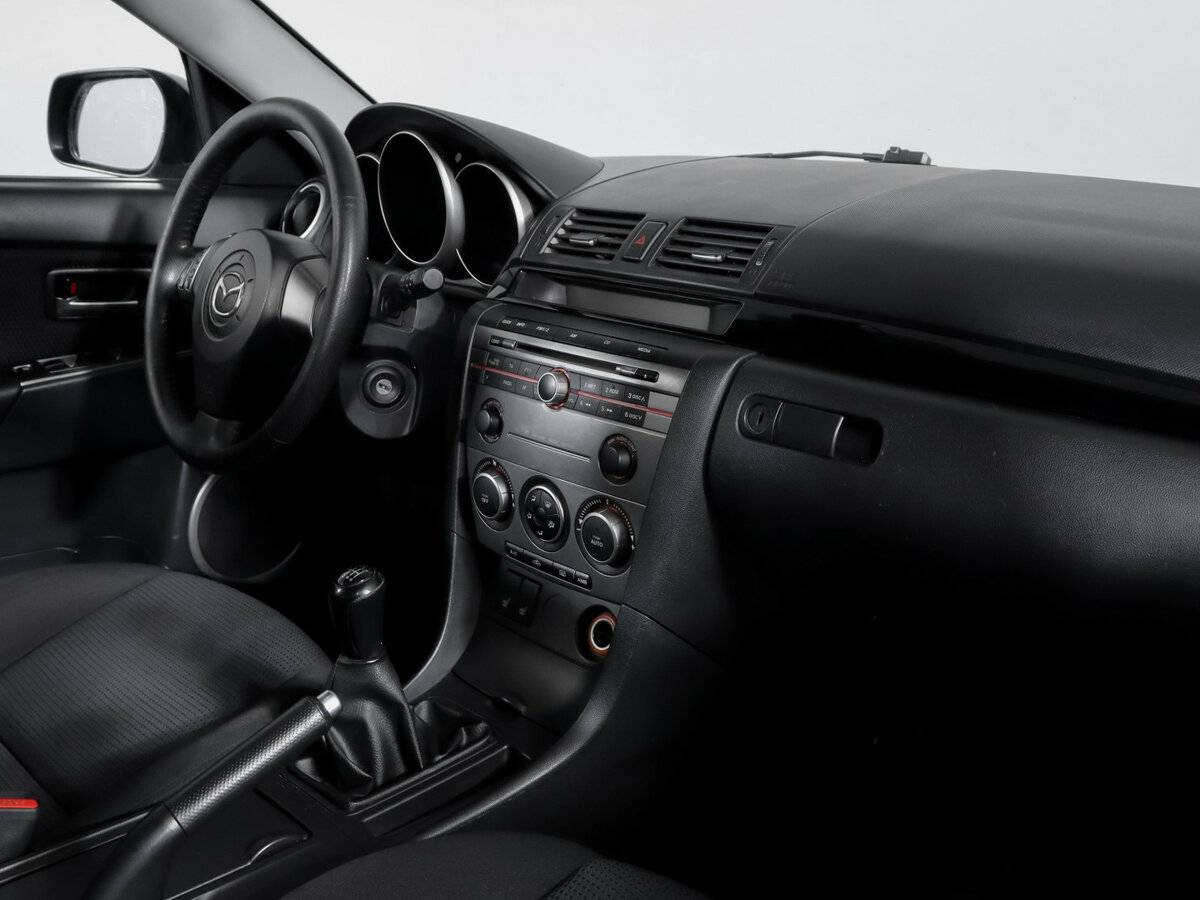 Mazda 3 I (BK) Рестайлинг, 2007 Фото №6