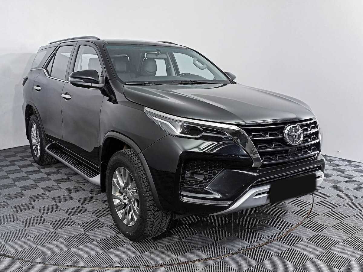 Toyota Fortuner, 2020 Фото №3
