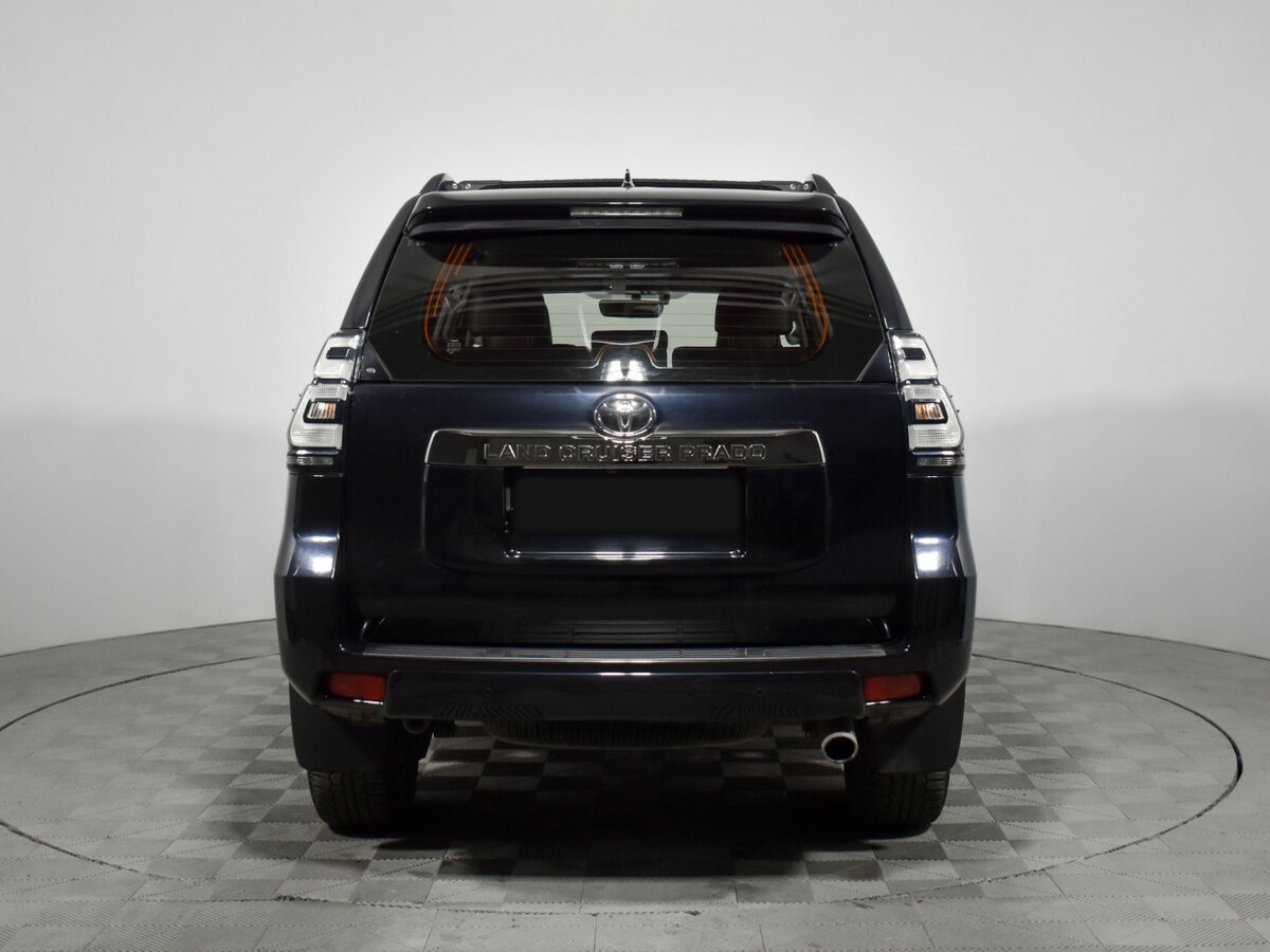 Toyota Land Cruiser Prado 150 Series Рестайлинг 3, 2022 Фото №5