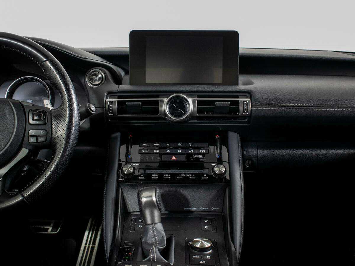 Lexus IS 350, 2021 Фото №8