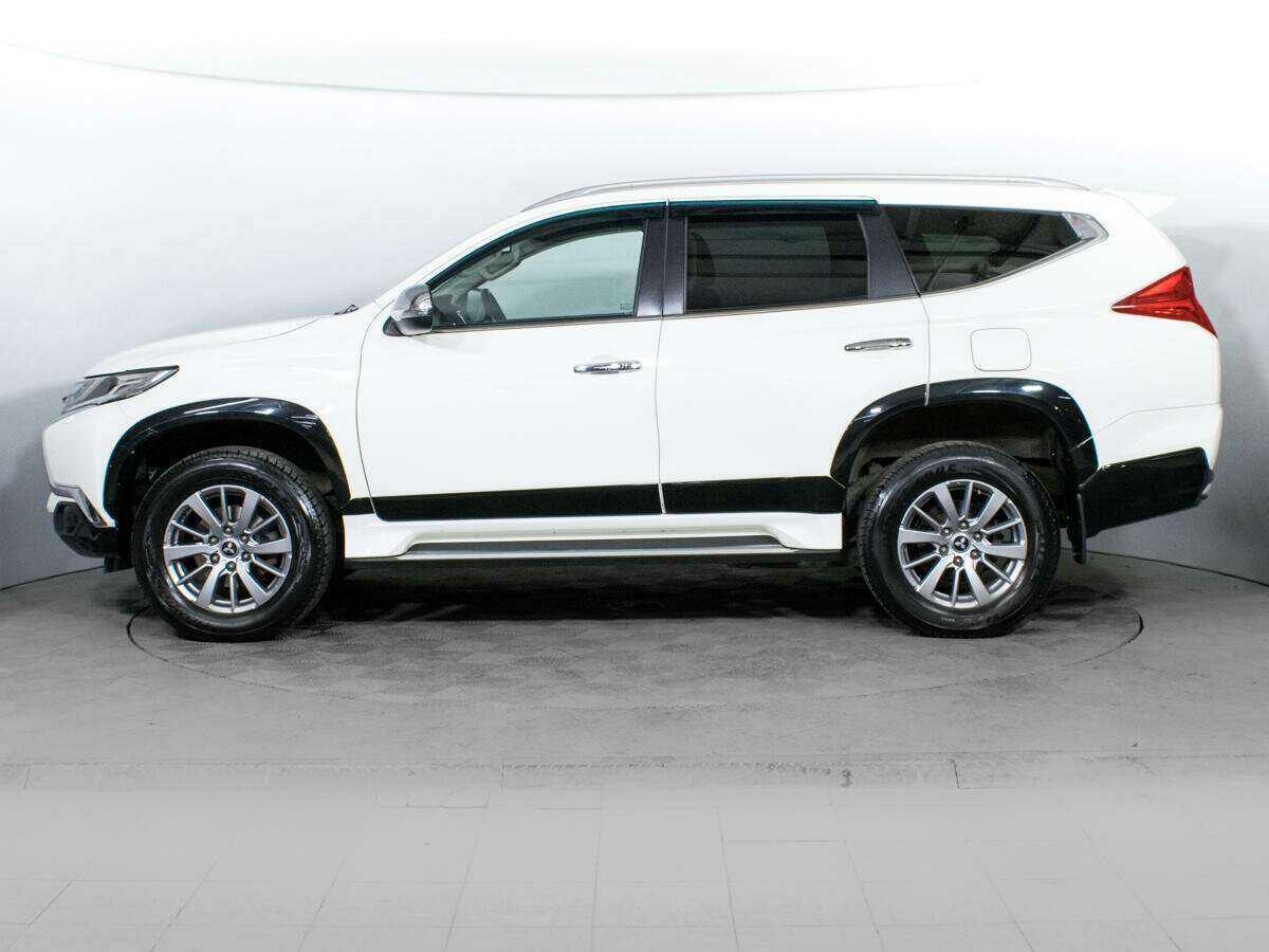 Mitsubishi Pajero Sport, 2018 Фото №7