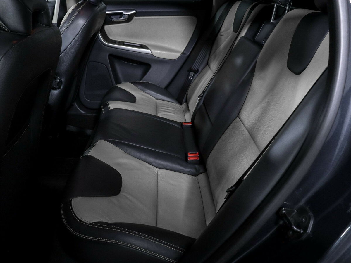 Volvo XC60 I, 2010 Фото №8