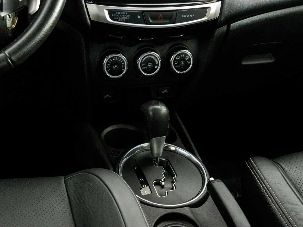 Mitsubishi ASX, 2015 Фото №10