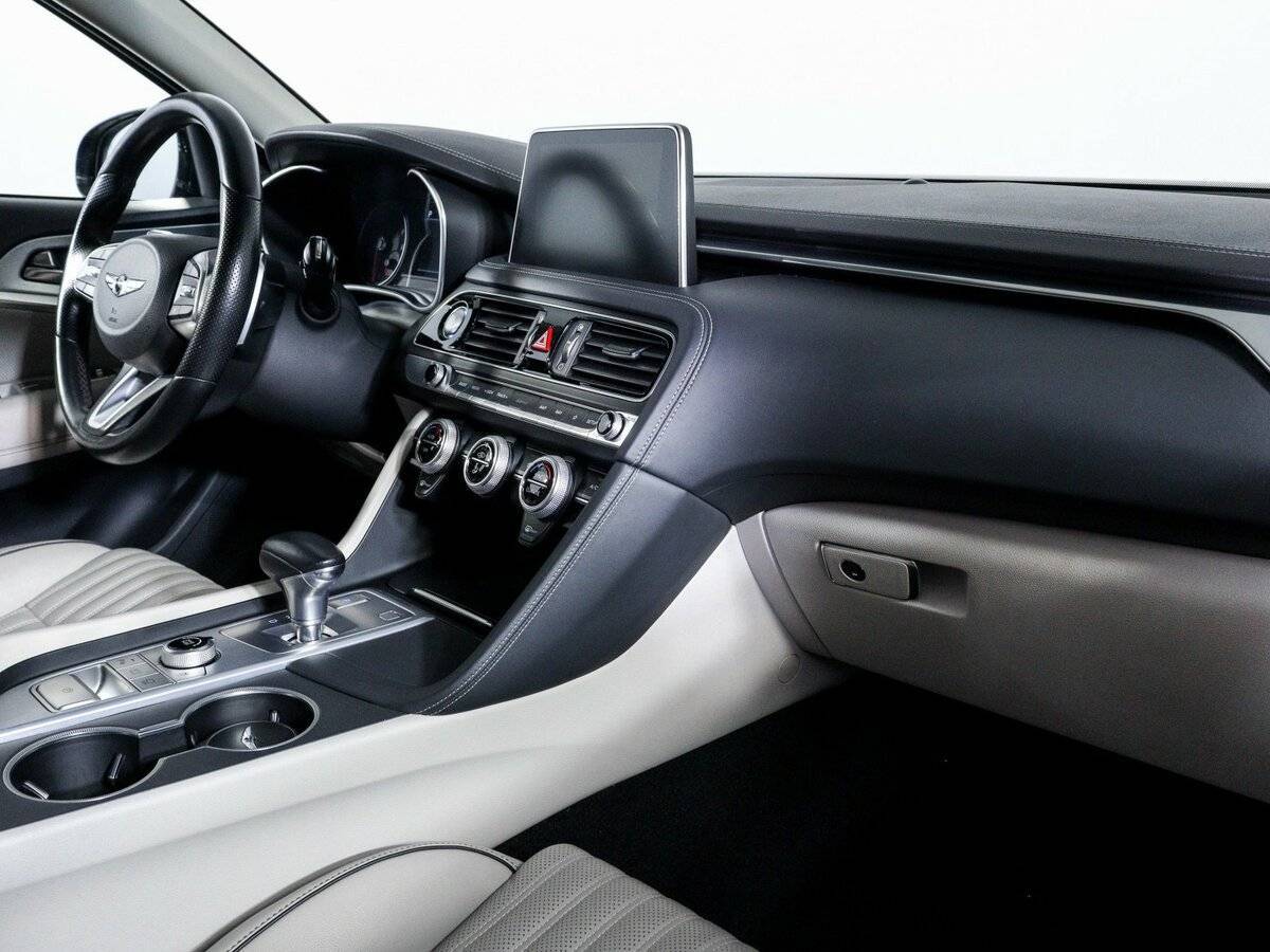 Genesis G70, 2018 Фото №8