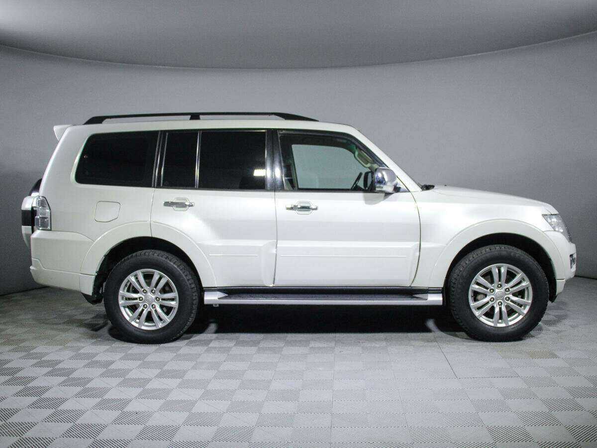 Mitsubishi Pajero, 2017 Фото №4