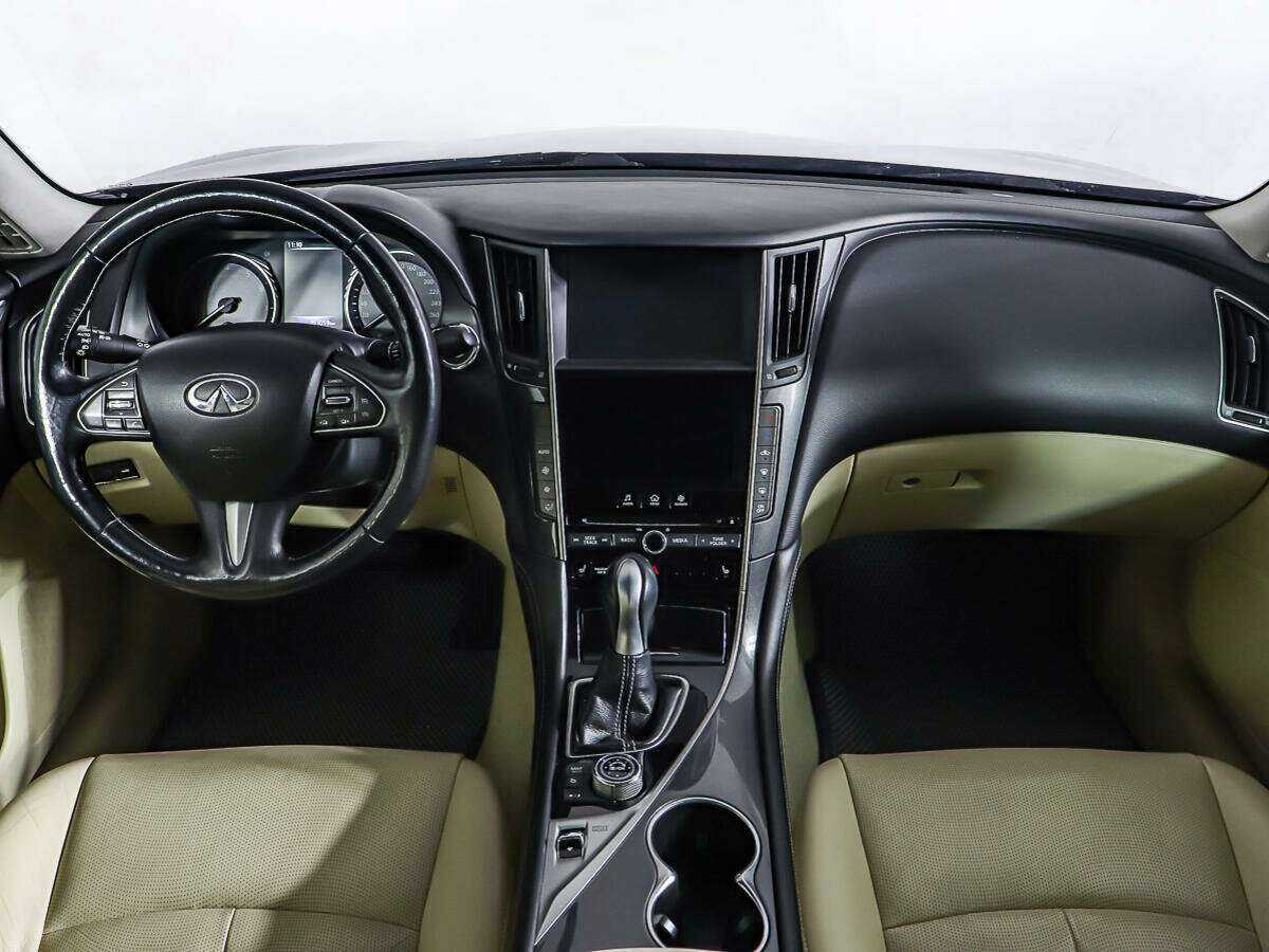 Infiniti Q50, 2014 Фото №11