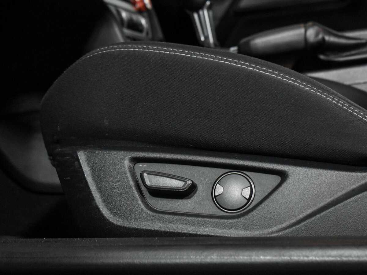 Ford Mustang, 2019 Фото №8