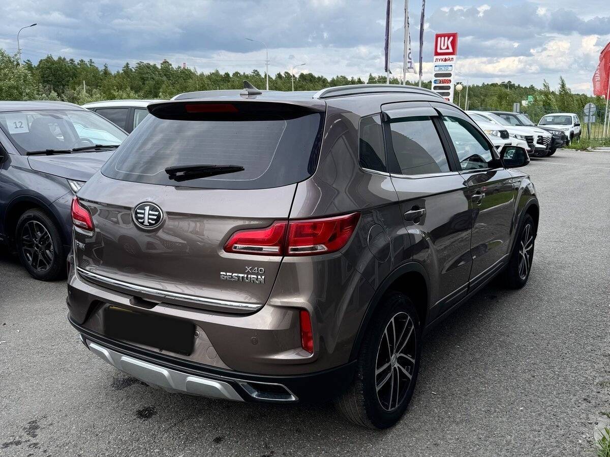 FAW Besturn X40, 2019 Фото №4