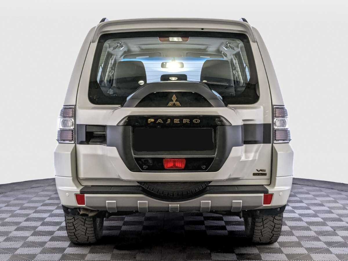 Mitsubishi Pajero, 2021 Фото №6