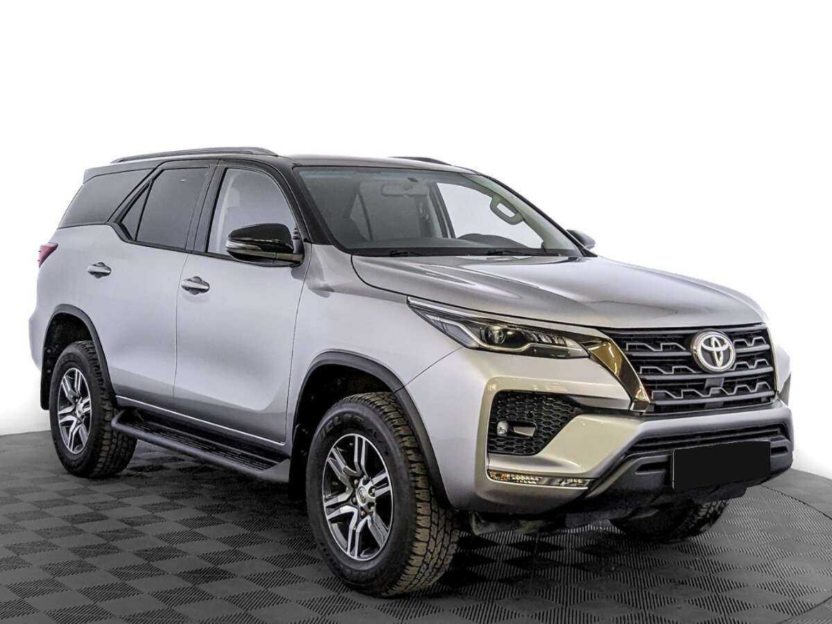 Toyota Fortuner, 2021 Фото №3
