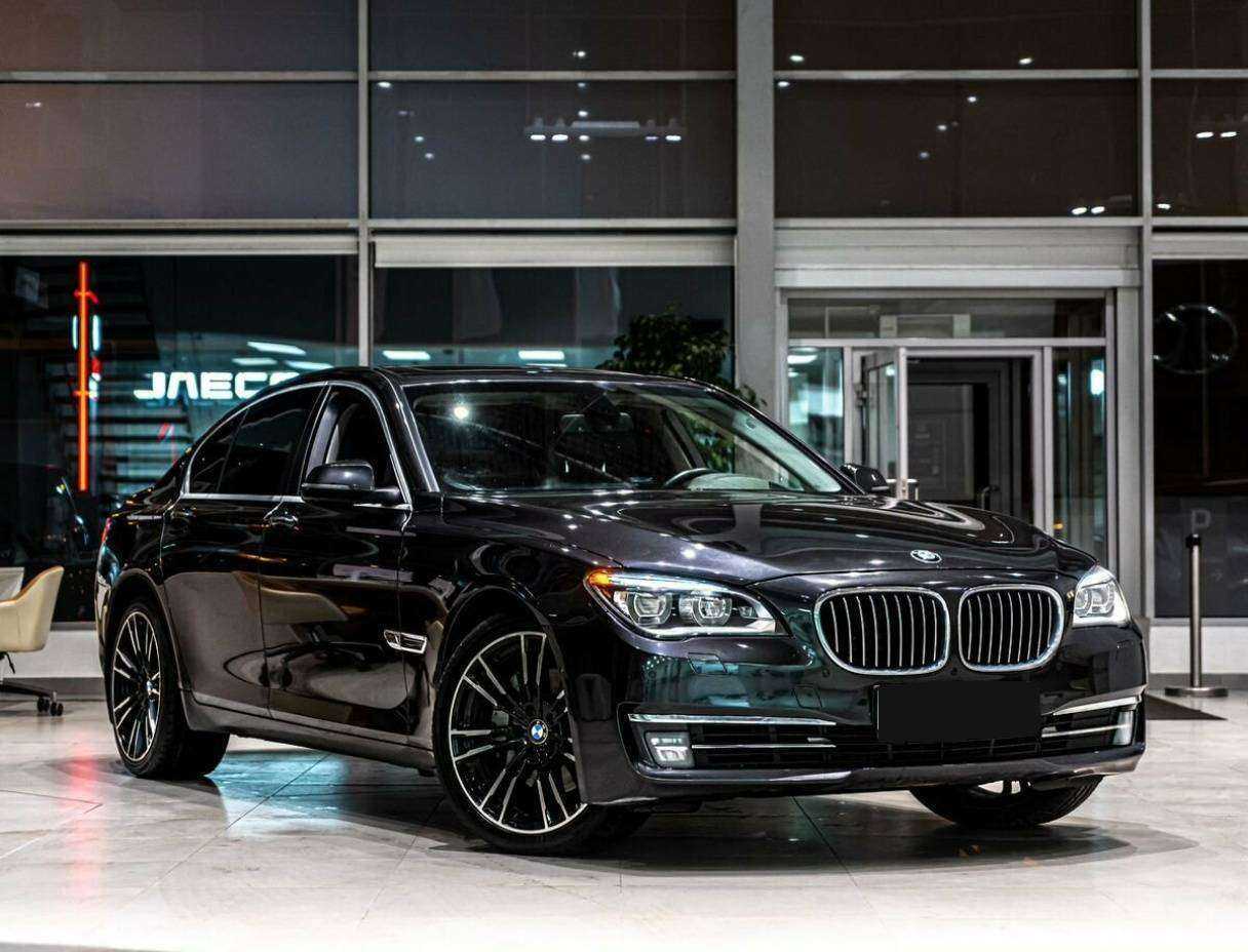 BMW 7 серии 740d xDrive, 2013 Фото №2