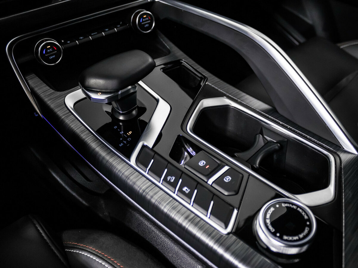 Geely Tugella I Рестайлинг, 2022 Фото №24