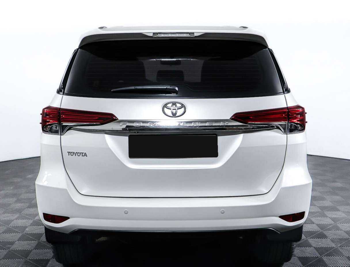 Toyota Fortuner, 2017 Фото №5