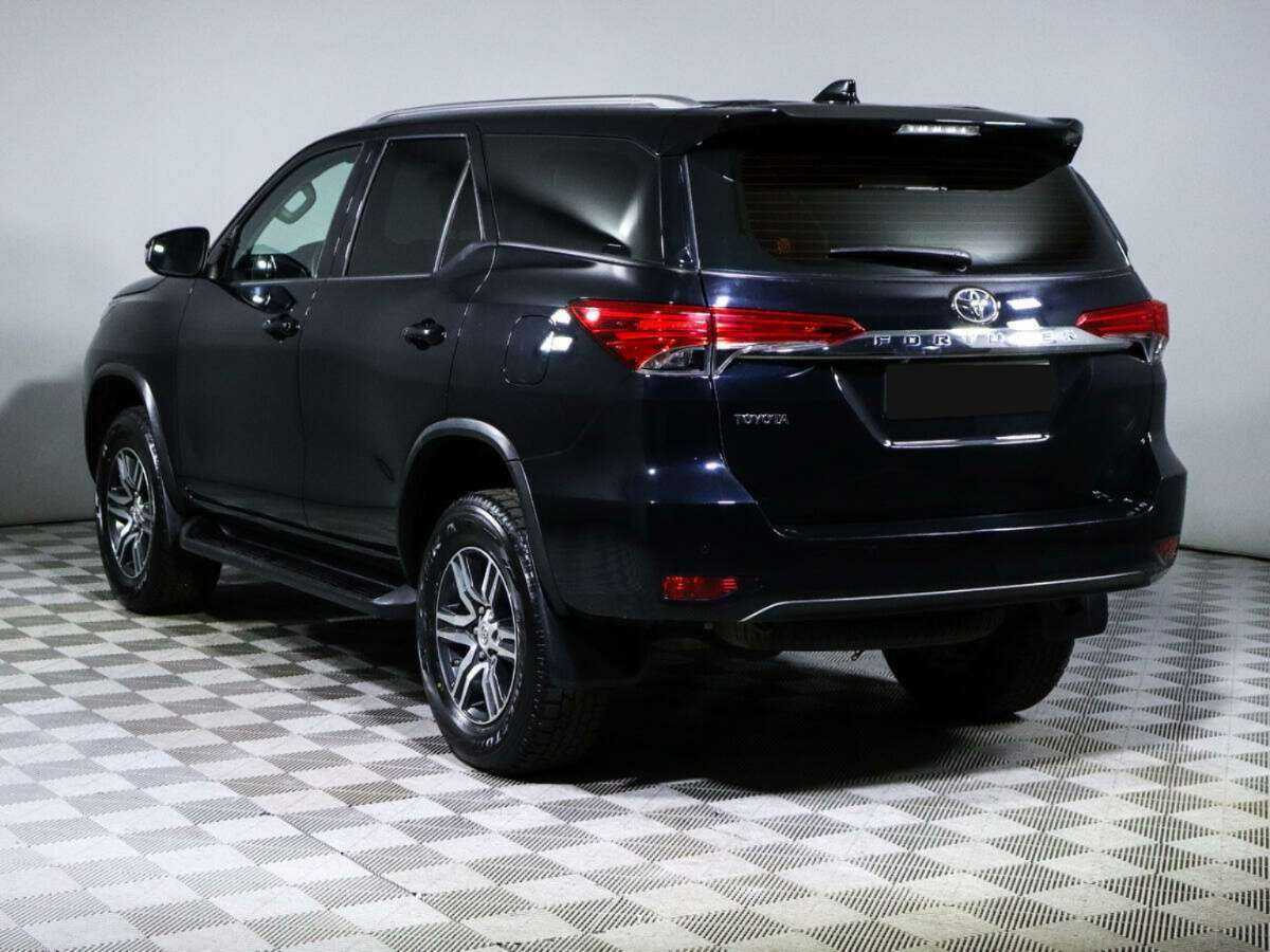 Toyota Fortuner, 2021 Фото №6