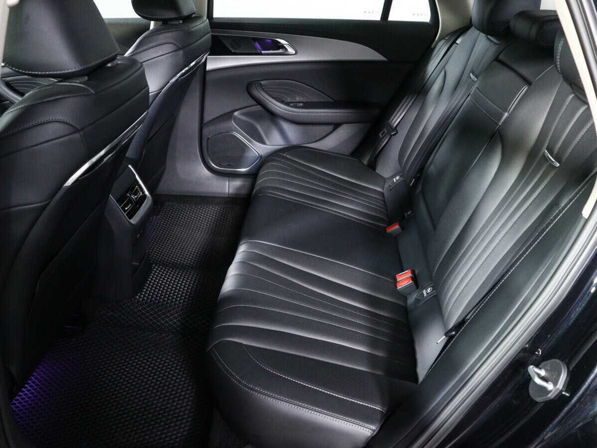 Hongqi H5, 2023 Фото №8