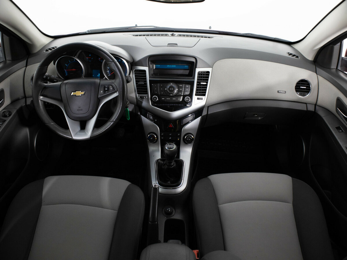 Chevrolet Cruze I, 2010 Фото №7