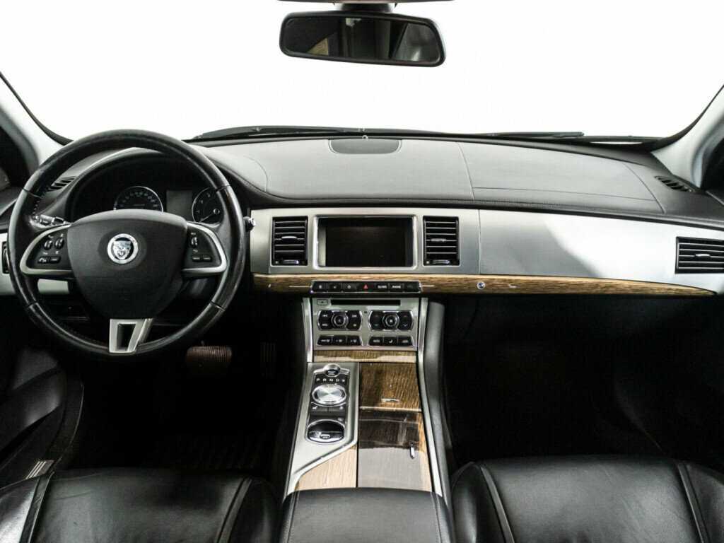 Jaguar XF, 2012 Фото №13