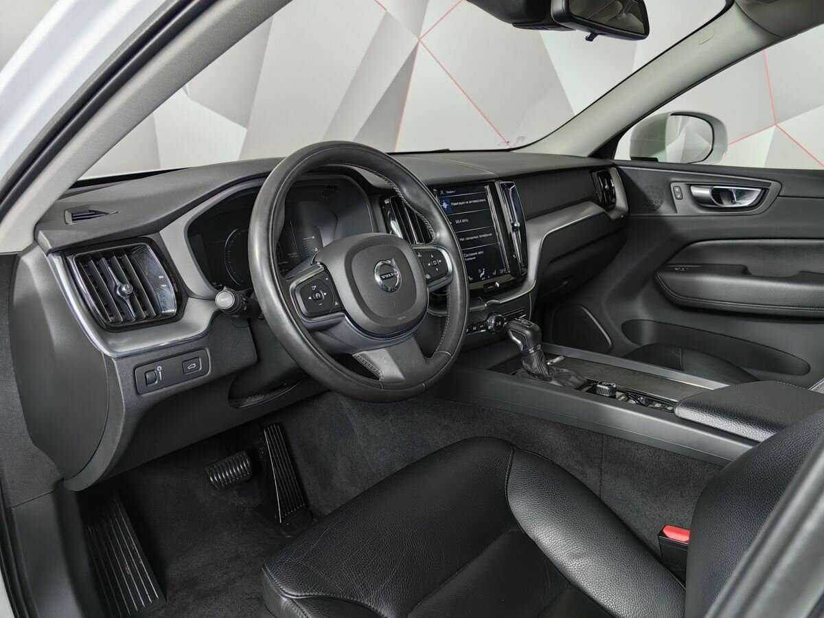 Volvo XC60, 2019 Фото №14