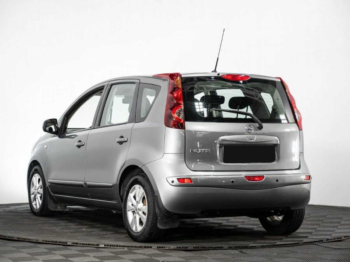 Nissan Note, 2011 Фото №6